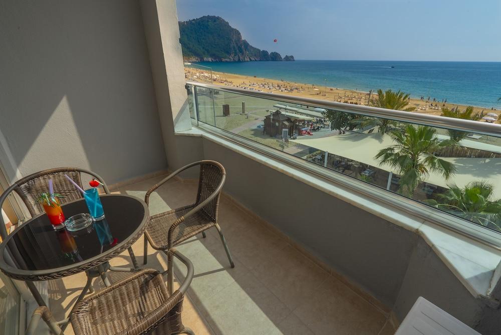 Azak Beach Hotel Alanya Eksteriør bilde